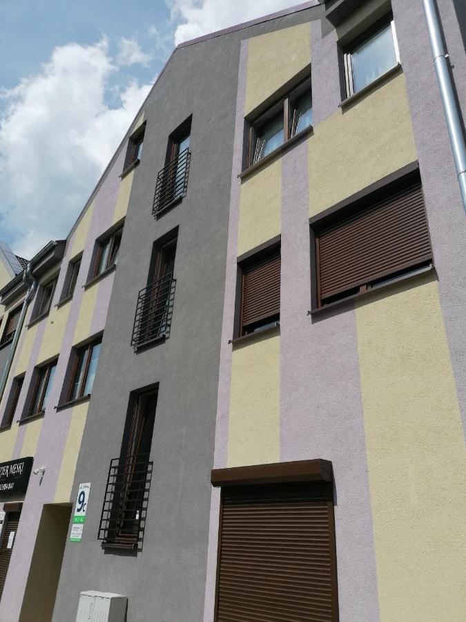 Apartament Przy Rynku Barlinek Apartment Bagian luar foto